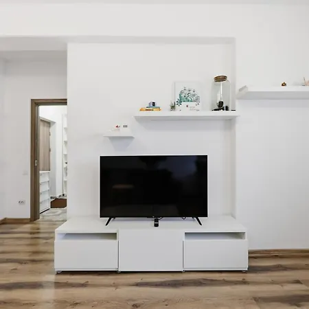Metalurgiei 1 Bdr & Huge Sofa With Free Parking Apartment