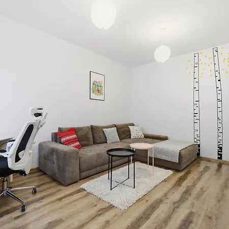 Metalurgiei 1 Bdr & Huge Sofa With Free Parking Appartamento *