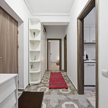 Apartment Metalurgiei 1 Bdr & Huge Sofa With Free Parking *
